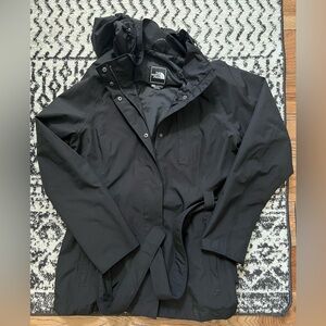 Black north face rain coat